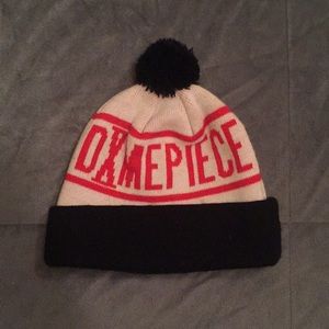 Dimepiece logo beanie with pompom top